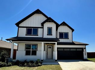 1525 Razorbill Rd, Denton, TX 76205