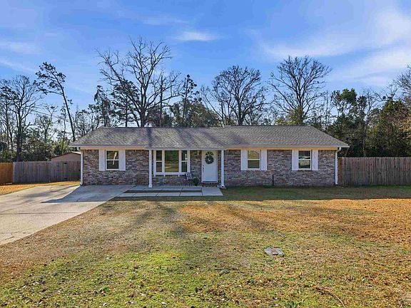 2nd image of 769 El Camino Dr