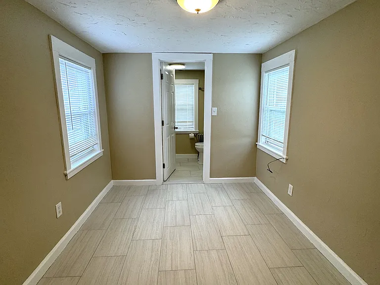 79 Main St #2 — Photo 5