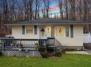 6 Pine St E, Vernon Twp., NJ 07422