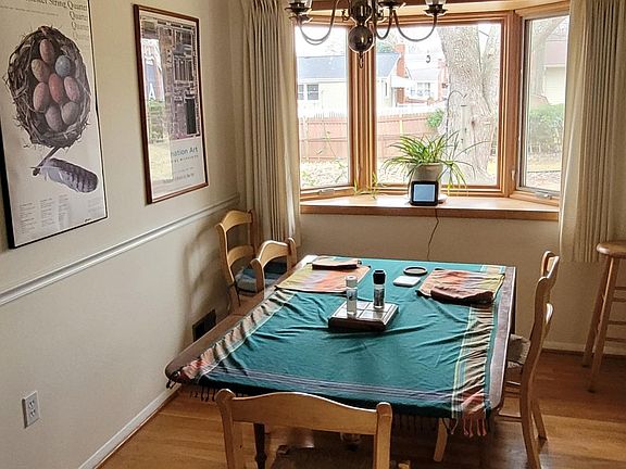 5th image of 13012 Saint Charles Pl