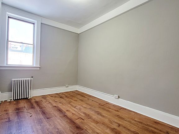 5th image of 221 Palisade Ave #1