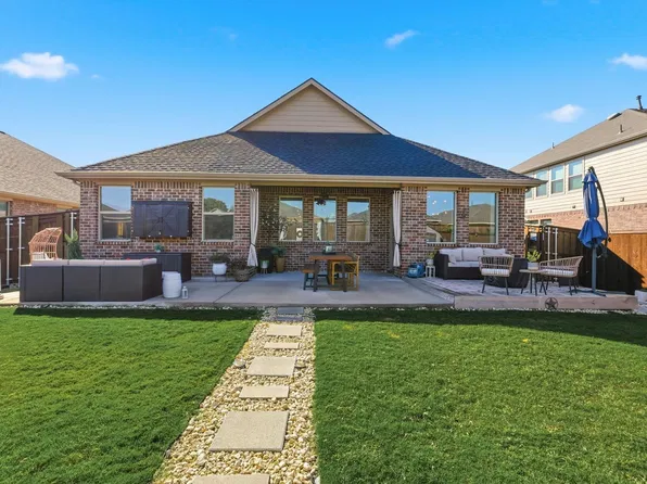 3105 Kaufman Ct, Little Elm, TX 75068