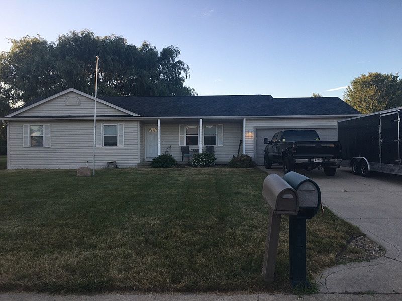 1st image of 16369 Sunflower Ave