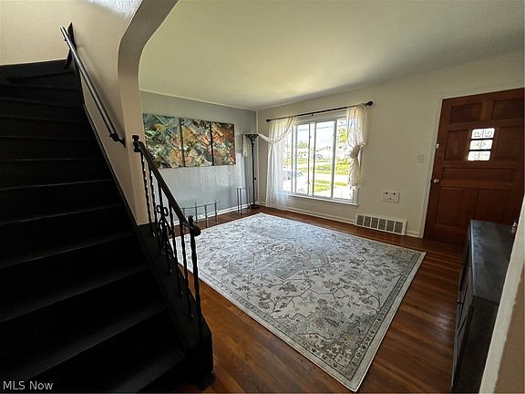2nd image of 4311 Longwood Ave