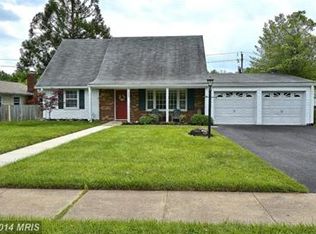 13221 Point Pleasant Dr, Fairfax, VA 22033