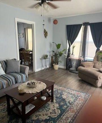 2nd image of 202 W Avenue C