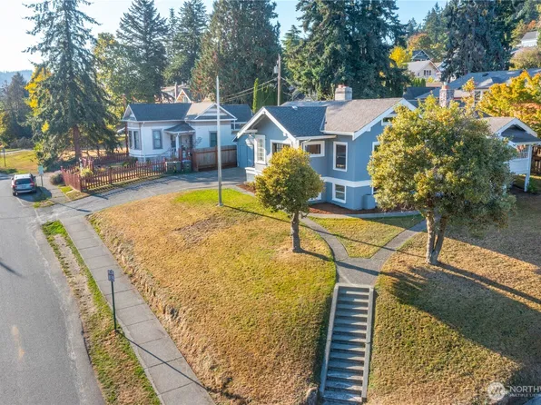 800 E Laurel Street, Bellingham, WA 98225