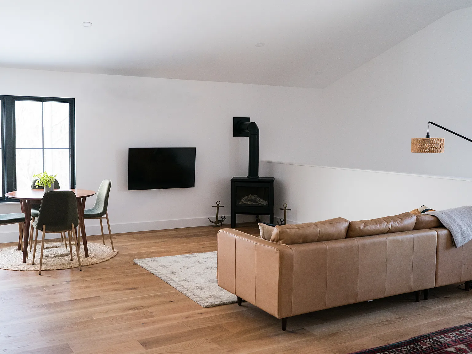 1 bed, 1200 sqft, $3,100 — Photo 4