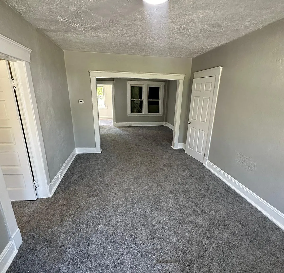 2 bed, 800 sqft, $900 — Photo 3