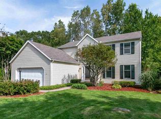 17675 Fall Creek Dr, Granger, IN
