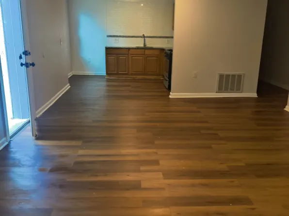 890 N 41st St, Philadelphia, PA 19104