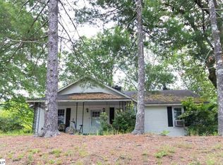410 Waddell Rd, Taylors, SC 29687