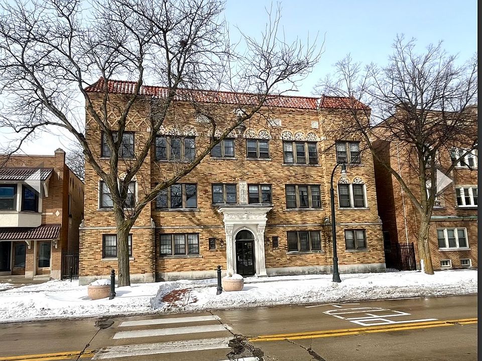 1st image of 4455 N Oakland Ave #201