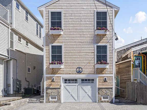 4th image of 117 Perkins Cove Road