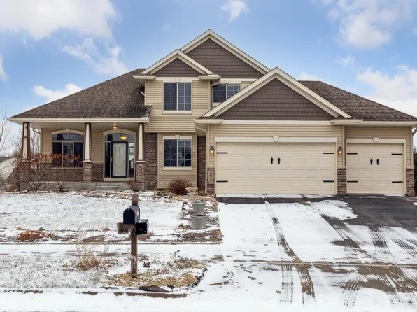 2245 11th Ave SE, Cambridge, MN 55008