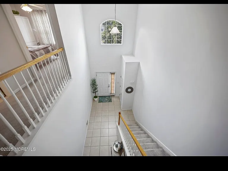 100 Pine St #9 — Photo 31