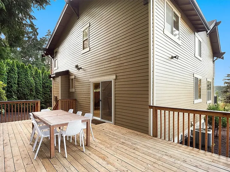 6614 Lake Washington Blvd SE — Photo 31