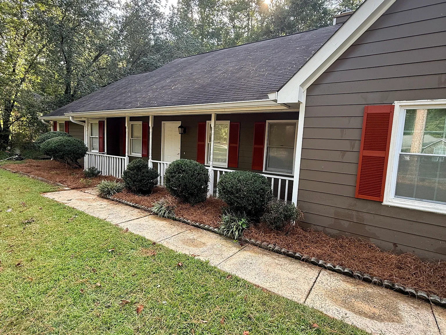 4 bed, 1700 sqft, $2,350 — Photo 2