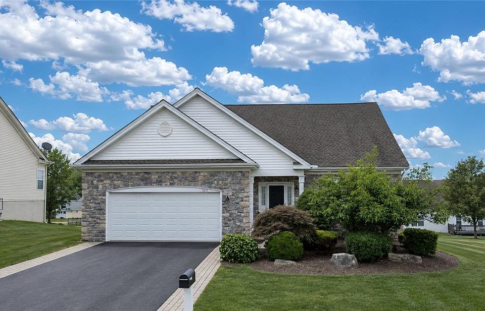 1st image of 1440 Hedgerow Dr