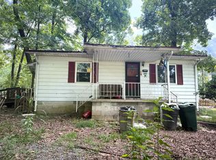 403 Woodland Dr, Cadiz, KY 42211