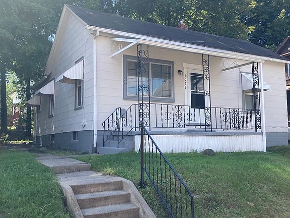 2nd image of 1068 Arlington Pl