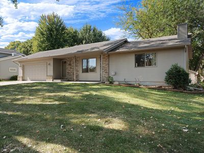 2080 La Casa Ln SE, Owatonna, MN, 55060