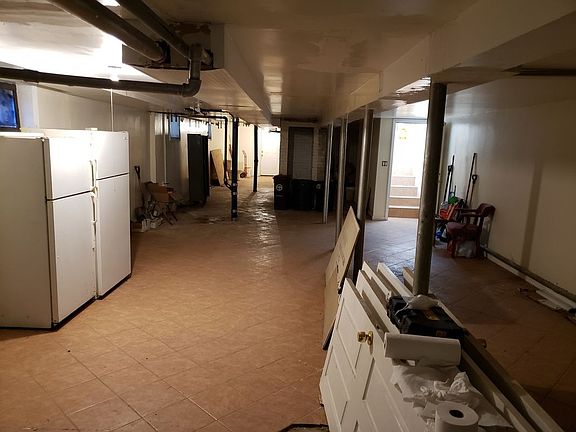 3rd image of 47-45 47th St #6