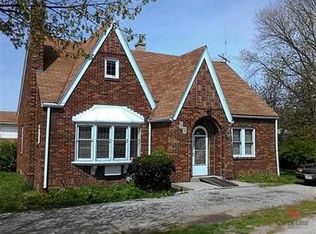 2926 Bluff Rd, Indianapolis, IN 46225