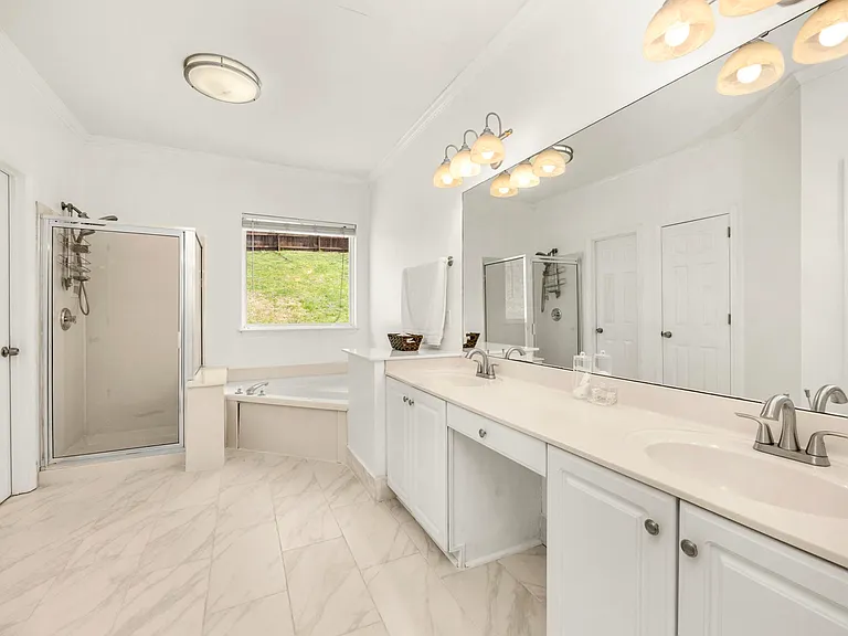 513 Cold Stream Pl — Photo 17