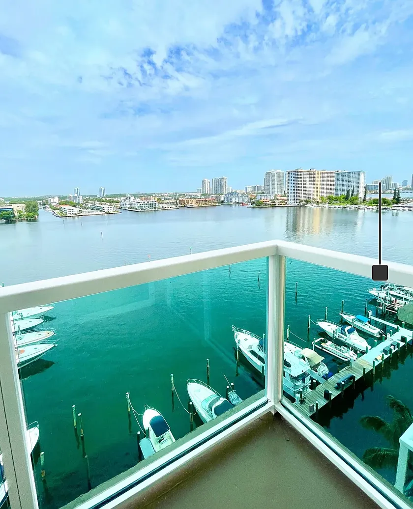 1 bed, 790 sqft, $2,590 — Photo 3