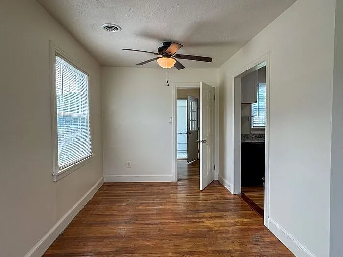 1809 Geffert Dr — Photo 6