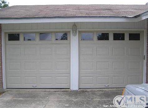 3rd image of 5715 Gillis Dr