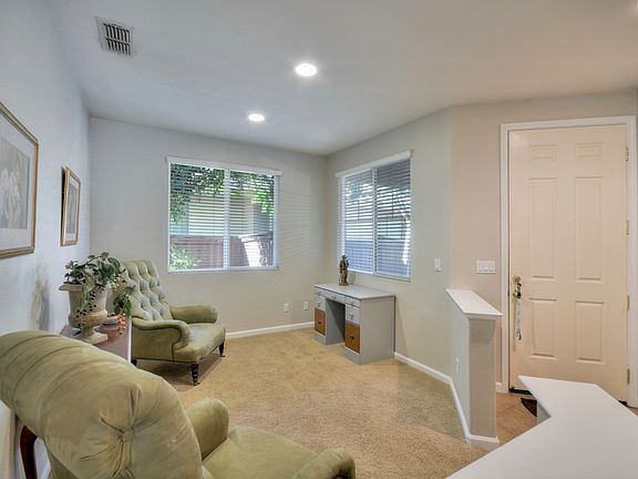 2nd image of 3216 Aurelia Ct