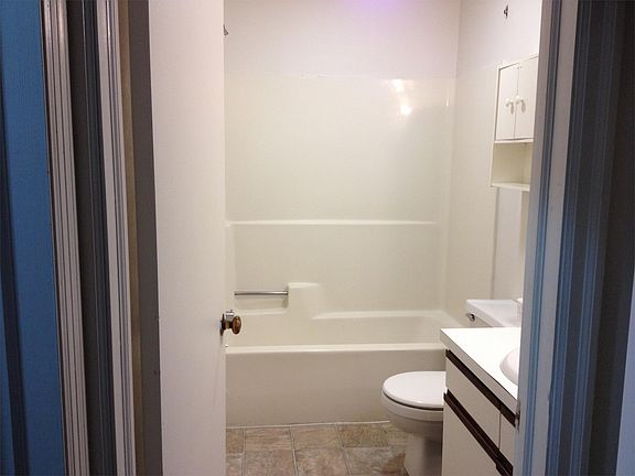 3rd image of 969 E Orange St