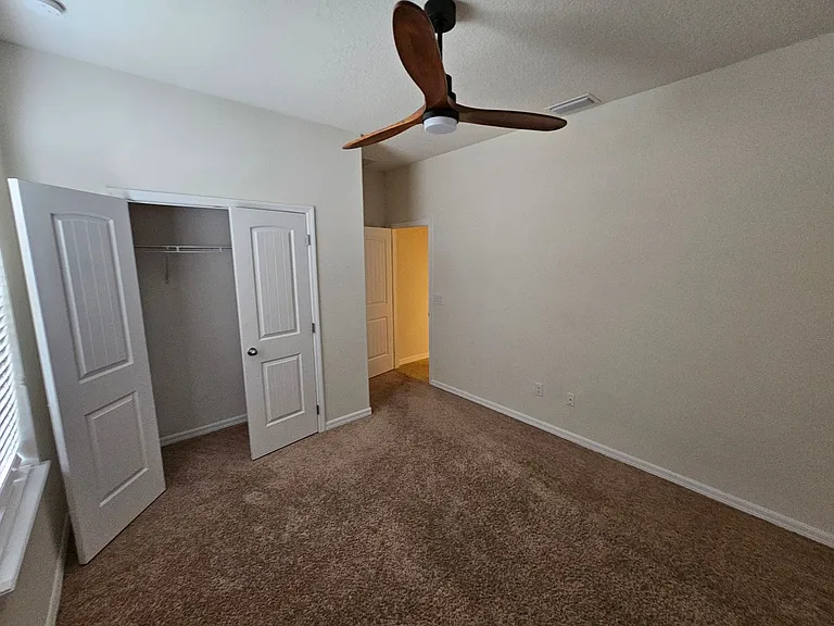 5432 SW 49th Ave — Photo 10