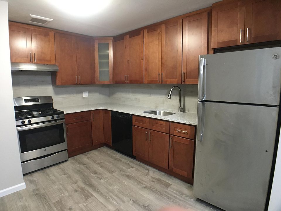 1st image of 15536 79th St APT 1