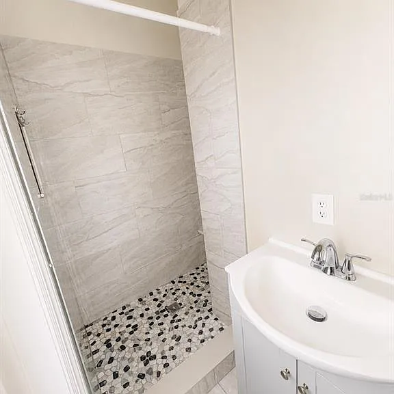 468 Clemson Dr — Photo 24