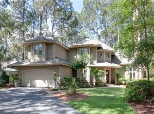 17 Headlands Dr, Hilton Head Island, SC 29926