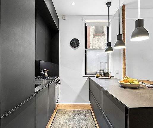 4th image of 670 President St APT 1D