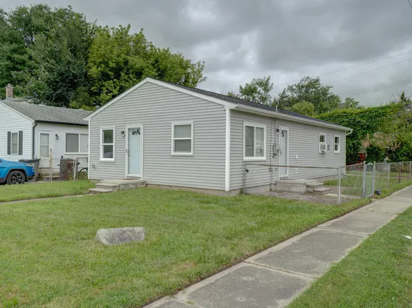 20951 Woodward St, Clinton Township, MI 48035
