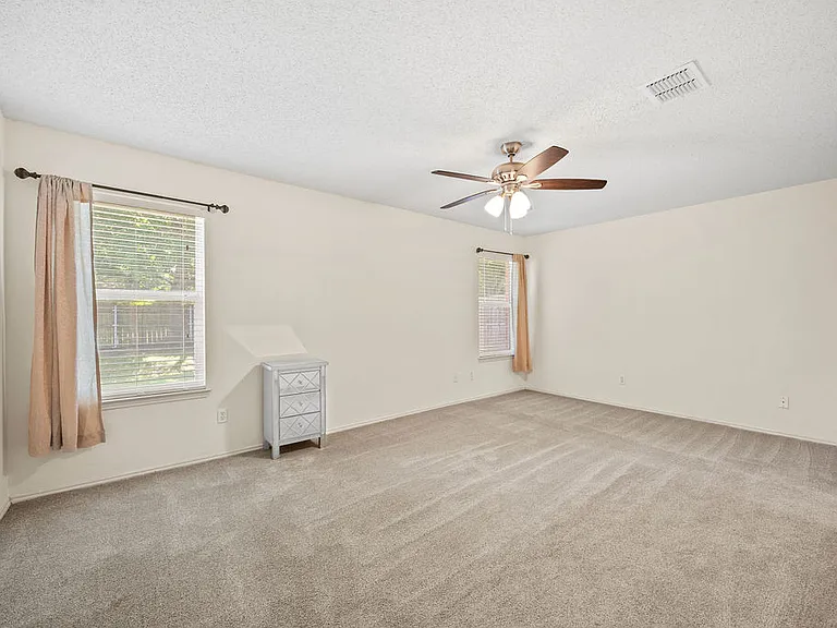 1444 Atkins St — Photo 17