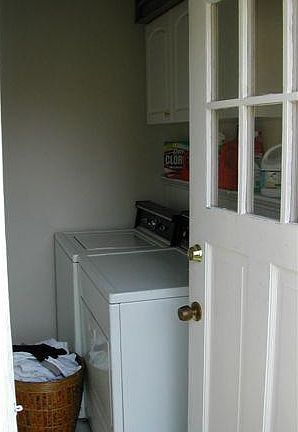 2nd image of 3800 Vincennes Pl