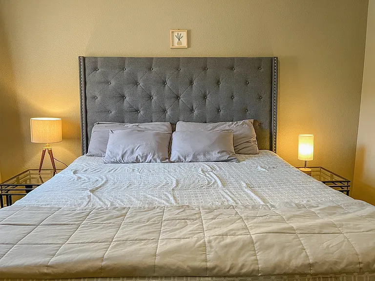 7885 W Flamingo Rd — Photo 2