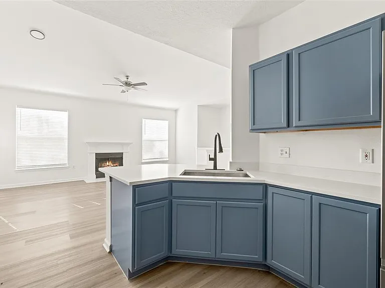 18006 Villa Creek Dr — Photo 5