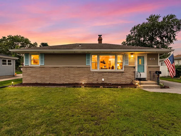 924 N Elmer St, Griffith, IN 46319
