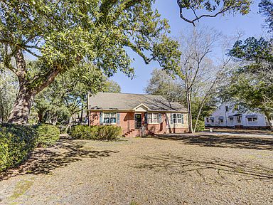 707 Washington St, Barnwell, SC 29812 | Zillow