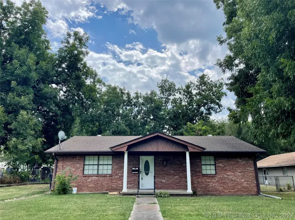 315 W 15th St, Ada, OK 74820