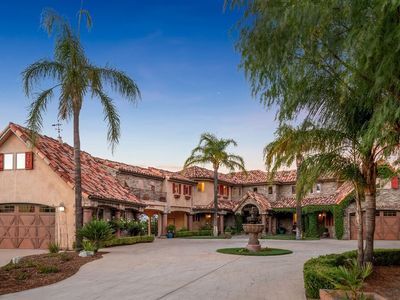 27023 Rolling Hills Ave, Canyon Country, CA, 91387