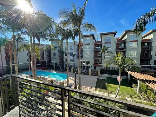 100 S Alameda St #335 Photo 1